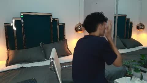 Snapshot of thom_amees chatting on August 2026 12:41:02 PM thom_amees online show from August 2026 12:41:02 PM