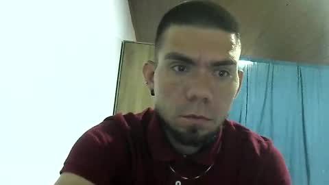 Snapshot of thomas2wood chatting on April 2026 02:28:01 AM Thomas2Wood online show from April 2026 02:28:01 AM