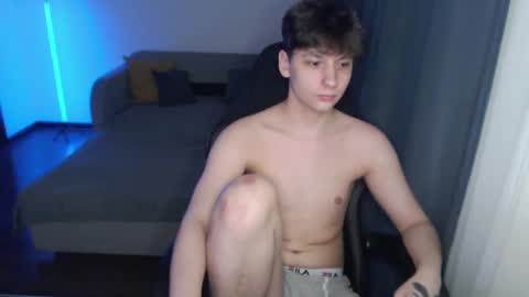 Thomas Hill online show from January 2025 10:18:01 PM