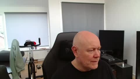 Snapshot of thomas806035 chatting on July 2026 07:22:01 AM thomas806035 online show from July 2026 07:22:01 AM