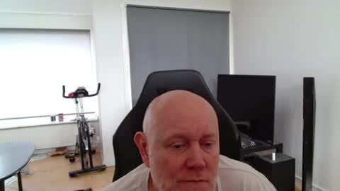 Snapshot of thomas806035 chatting on July 2026 09:51:02 AM thomas806035 online show from July 2026 09:51:02 AM