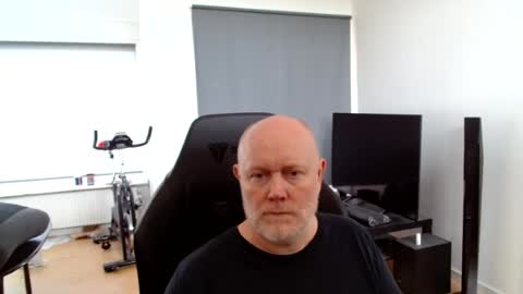 Snapshot of thomas806035 chatting on August 2026 10:10:01 AM thomas806035 online show from August 2026 10:10:01 AM