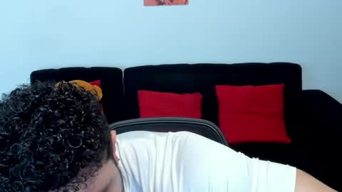 Thomas Brandon online show from March 2025 02:29:01 AM