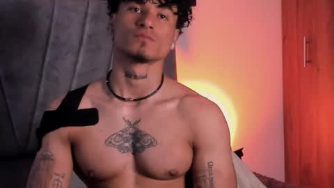 Thomas 3  JUST STAY AND BE MY LAST LOVE online show from October 2025 09:12:02 PM