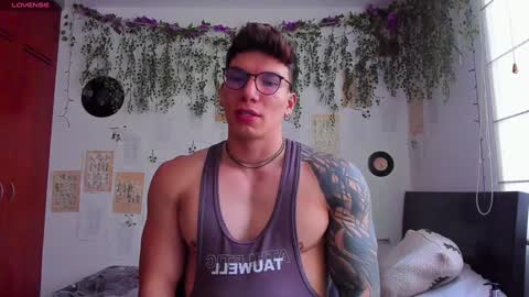 Thomas Grey online show from January 2025 09:48:02 PM