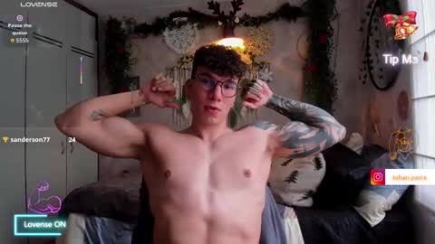 Thomas Grey online show from December 2025 08:27:02 PM