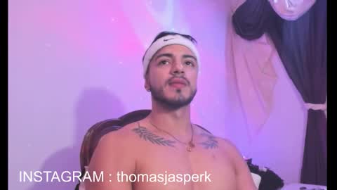 Thomas online show from November 2025 10:04:01 PM