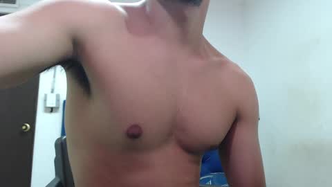 Snapshot of thomas_neuman chatting on December 2024 03:24:02 PM Thomas online show from December 2024 03:24:02 PM