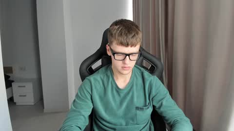 Tomas online show from January 2025 11:20:02 AM