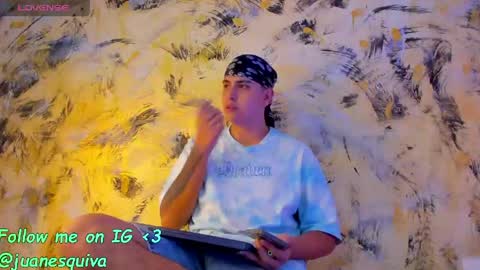 Snapshot of thomas_thundr chatting on May 2026 02:52:01 AM Thomas and Faon online show from May 2026 02:52:01 AM