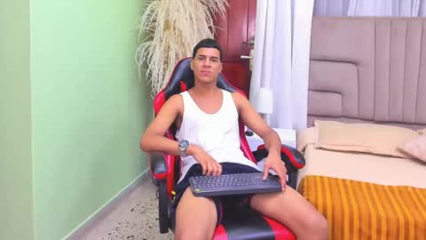 Snapshot of thomas_valkov chatting on April 2026 11:30:02 AM Thomas Valkov online show from April 2026 11:30:02 AM