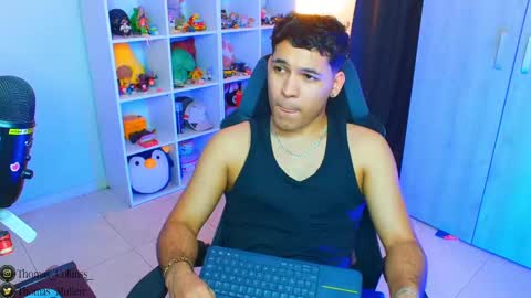 Snapshot of thomascollins__ chatting on March 2025 07:58:02 AM Thomas online show from March 2025 07:58:02 AM