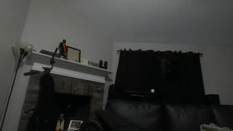 Snapshot of thomasgwhitecft chatting on January 2026 01:26:01 PM FatherTime online show from January 2026 01:26:01 PM