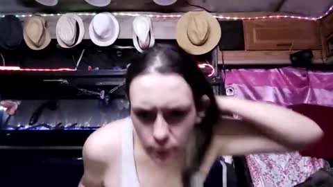 bw ky cock online show from December 2025 05:37:01 AM