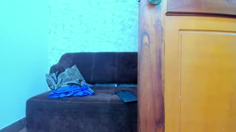 thomass_conor online show from February 2025 03:34:01 PM