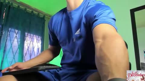 Thoms Every online show from December 2025 09:52:02 PM