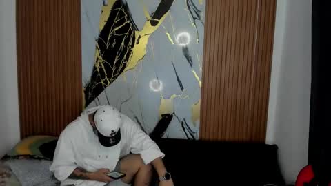 thomson_hot01 online show from November 2025 05:22:02 AM