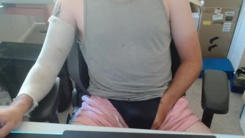 Snapshot of thongb0i chatting on December 2024 08:04:02 PM thongb0i online show from December 2024 08:04:02 PM