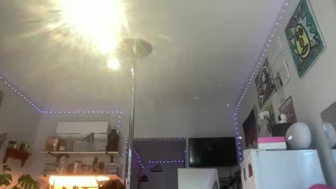 Snapshot of throatyygoat chatting on October 2025 06:50:02 PM throatyygoat online show from October 2025 06:50:02 PM