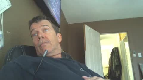 Snapshot of throbbing4u2nite chatting on June 2026 05:34:02 PM throbbing4u2nite online show from June 2026 05:34:02 PM