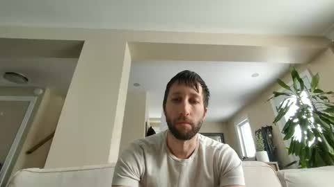 throwawayafteruse20202 online show from January 2026 08:01:01 PM