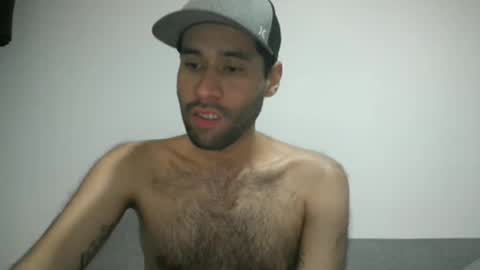 Snapshot of throwawayyourgun chatting on December 2024 06:39:01 PM Luka online show from December 2024 06:39:01 PM