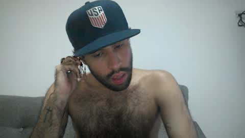 Snapshot of throwawayyourgun chatting on February 2025 05:56:02 PM Luka online show from February 2025 05:56:02 PM