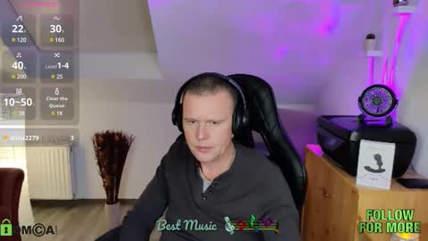 Snapshot of thunderbird02 chatting on February 2025 10:09:01 PM        Follow me Sgame por favor  online show from February 2025 10:09:01 PM