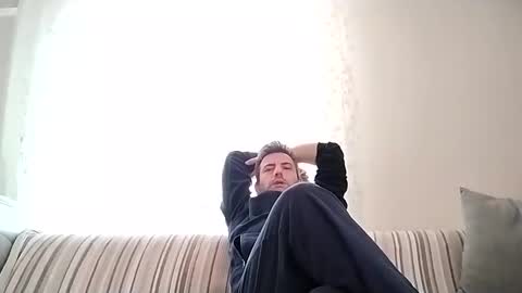 Snapshot of thunderbolts10 chatting on October 2025 08:38:01 AM thunderbolts10 online show from October 2025 08:38:01 AM