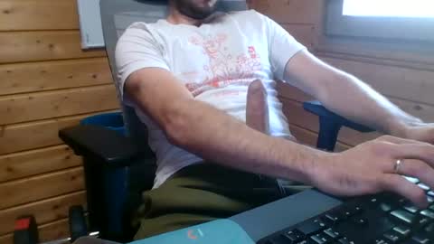toobigcockforonegirl online show from June 2026 12:59:01 PM