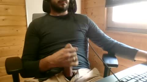 toobigcockforonegirl online show from June 2026 09:46:02 AM