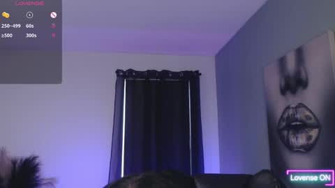 Tia Bella online show from April 2026 08:28:02 PM