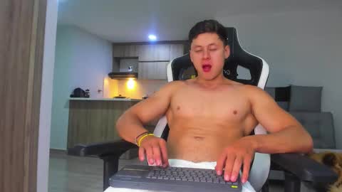 santiago online show from September 2025 01:31:02 AM