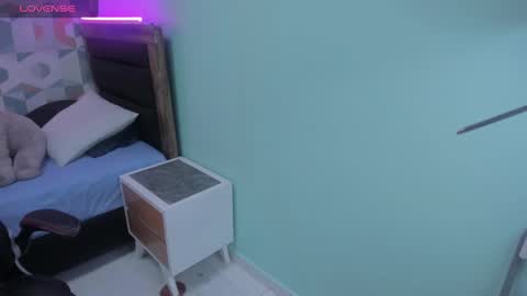 tianapiket online show from January 2025 11:25:01 AM