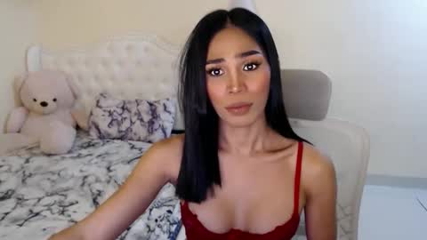 Snapshot of tiara_gurl16 chatting on September 2025 10:12:01 PM tiara online show from September 2025 10:12:01 PM