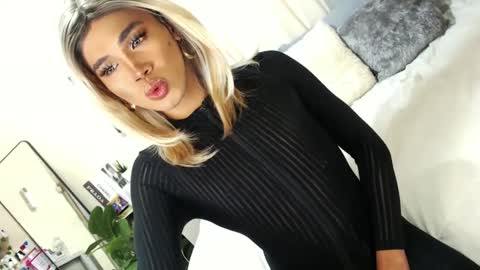 Sam online show from February 2025 02:42:01 AM