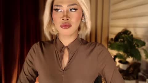 Snapshot of tiara_perezx chatting on February 2026 09:08:02 AM Sam online show from February 2026 09:08:02 AM