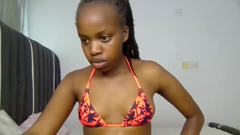 Snapshot of tiara_t chatting on February 2026 07:51:01 AM Tiara online show from February 2026 07:51:01 AM