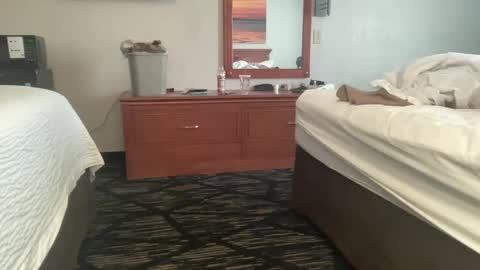 Snapshot of tierrahenri chatting on September 2025 01:55:02 PM Tierra Henri online show from September 2025 01:55:02 PM