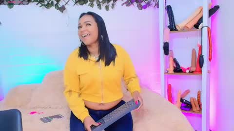 Snapshot of tifanny_nails chatting on June 2026 06:52:01 PM Tifanny Nails online show from June 2026 06:52:01 PM