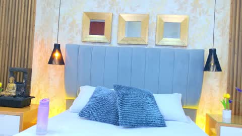 Dana Montoya online show from November 2025 08:09:02 PM