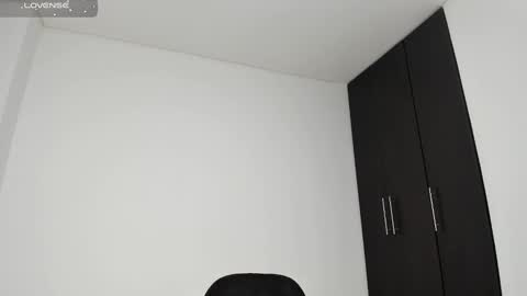 Snapshot of tifanyhills chatting on February 2025 11:05:01 PM Tifany online show from February 2025 11:05:01 PM