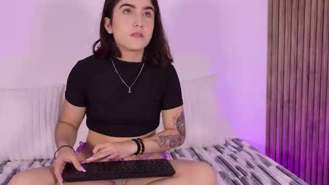 Snapshot of tiffany__starr_ chatting on November 2025 12:59:02 PM Tiffany online show from November 2025 12:59:02 PM