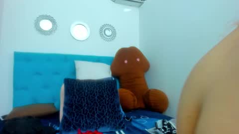 tiffany  online show from October 2025 02:15:01 AM