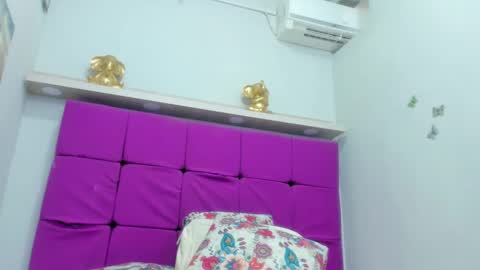 tiffany  online show from February 2026 12:48:02 AM