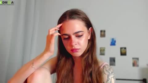 tiffany online show from November 2025 08:31:01 PM