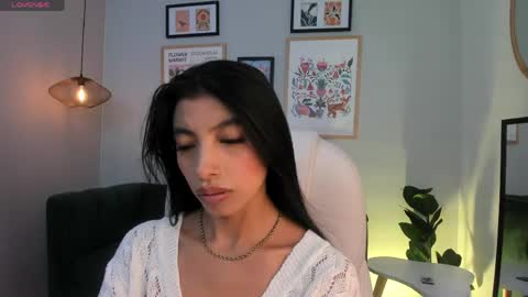 tiffany_low online show from April 2026 03:22:02 PM