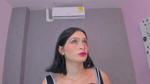 tiffany_mendez online show from October 2025 12:08:02 PM