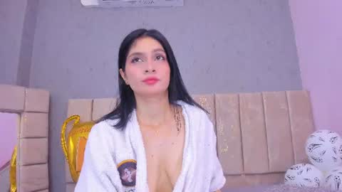 Snapshot of tiffany_mendez chatting on July 2026 12:09:01 PM tiffany_mendez online show from July 2026 12:09:01 PM
