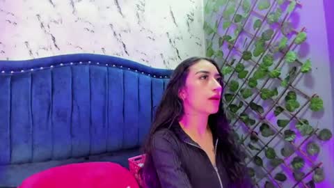 Snapshot of tiffanydream8 chatting on June 2026 07:07:01 PM TiffanyDream8 online show from June 2026 07:07:01 PM